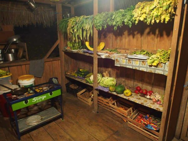 Mâncarea disponibilă într-un refugiu de ayahuasca